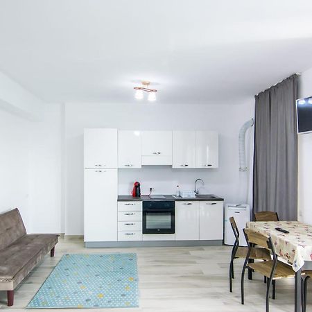 Fendi Apartment Нэводари Экстерьер фото