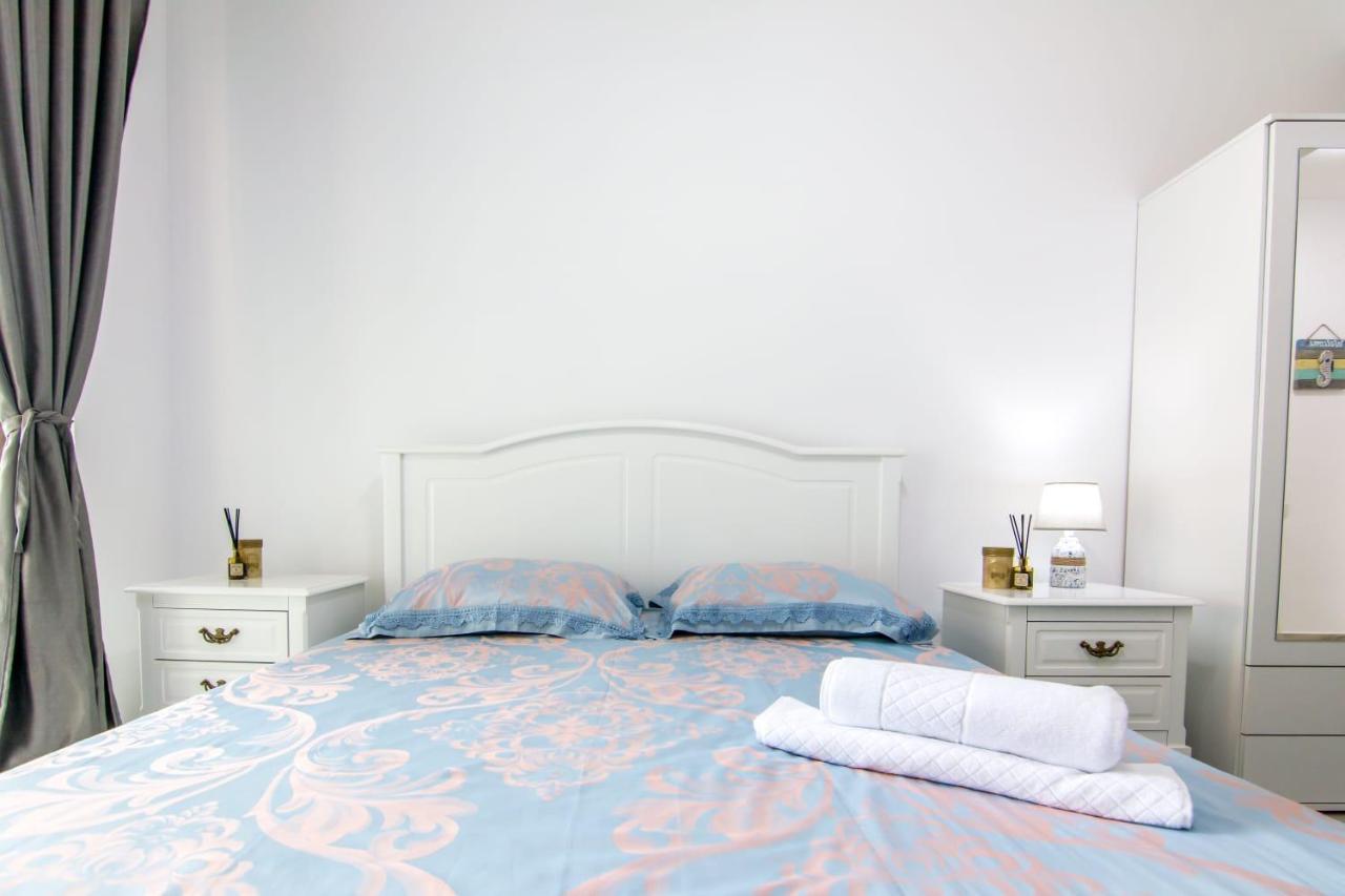 Fendi Apartment Нэводари Экстерьер фото